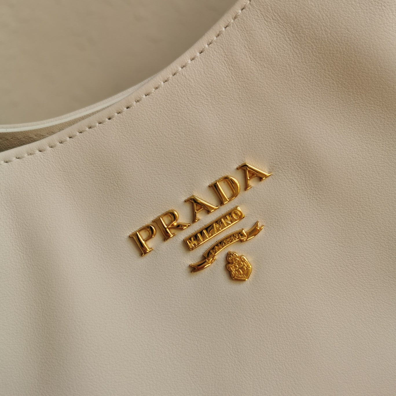 PRADA CHAIN TOTE 39 SOFT WHITE CALFSKIN