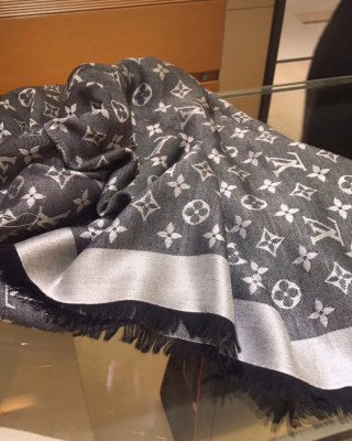 LOUIS VUITTON SCARF 140CM IN COLORFUL CASHMERE 772858