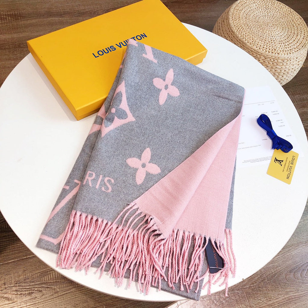 LOUIS VUITTON REYKJAVIK SCARF 180 CM IN DOPHIN GRAY MIX PINK CASHMERE 392868
