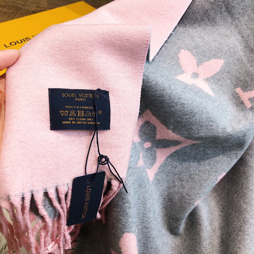 LOUIS VUITTON REYKJAVIK SCARF 180 CM IN DOPHIN GRAY MIX PINK CASHMERE 392868