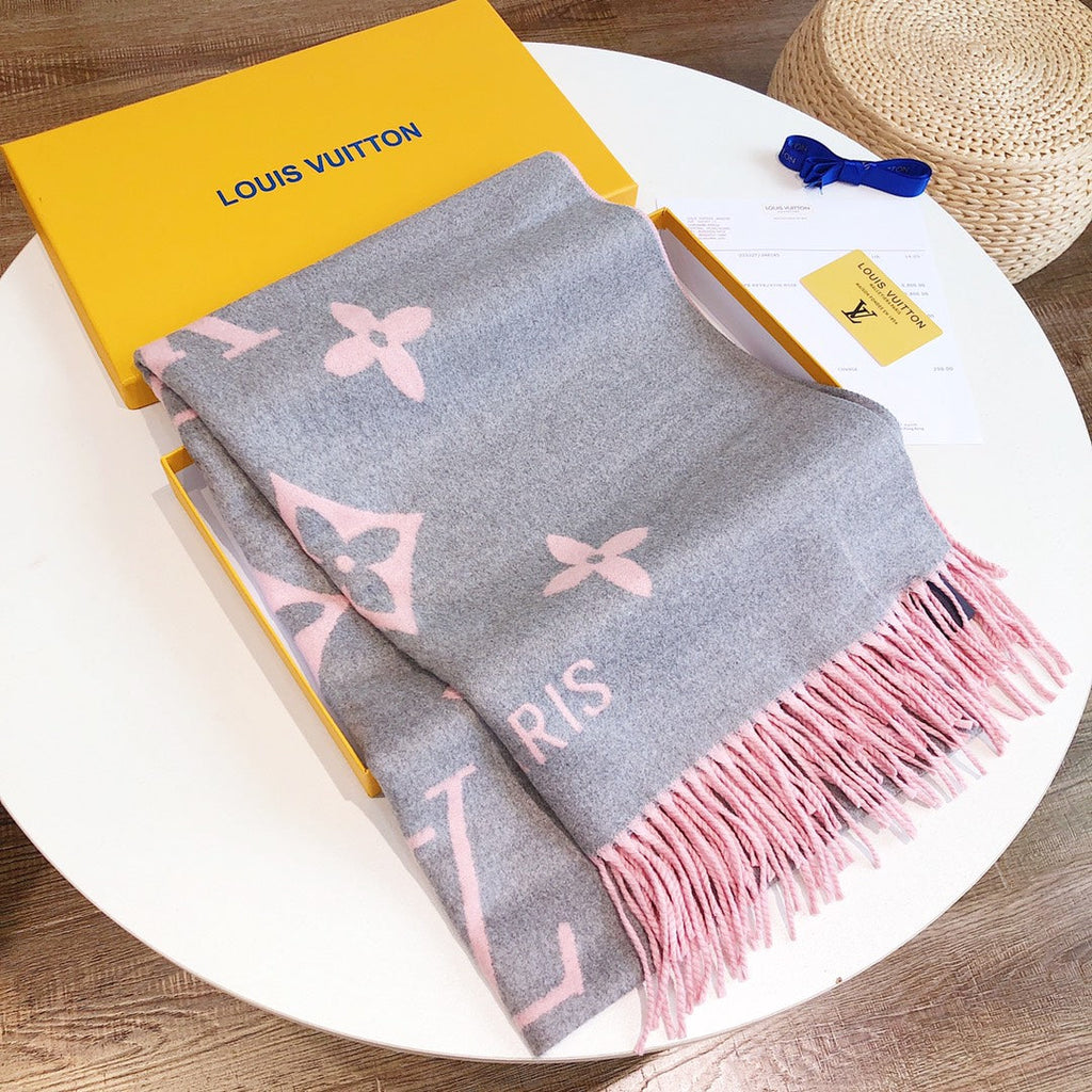 LOUIS VUITTON REYKJAVIK SCARF 180 CM IN DOPHIN GRAY MIX PINK CASHMERE 392868