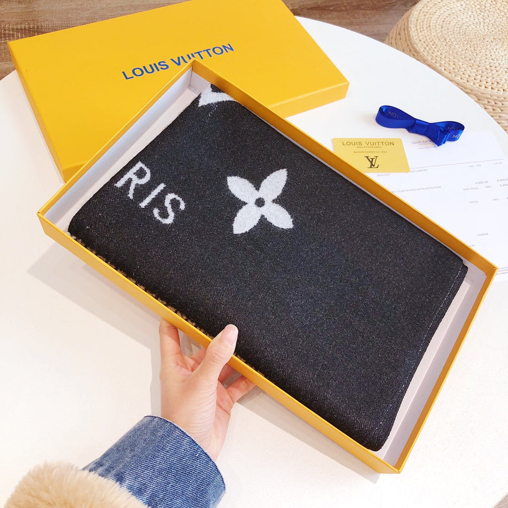 LOUIS VUITTON REYKJAVIK SCARF 180 CM IN BLACK MIX WHITE CASHMERE 392870