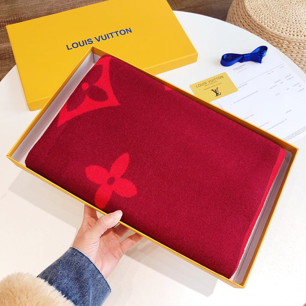 LOUIS VUITTON REYKJAVIK SCARF 180 CM IN RUBY RED CASHMERE 392872