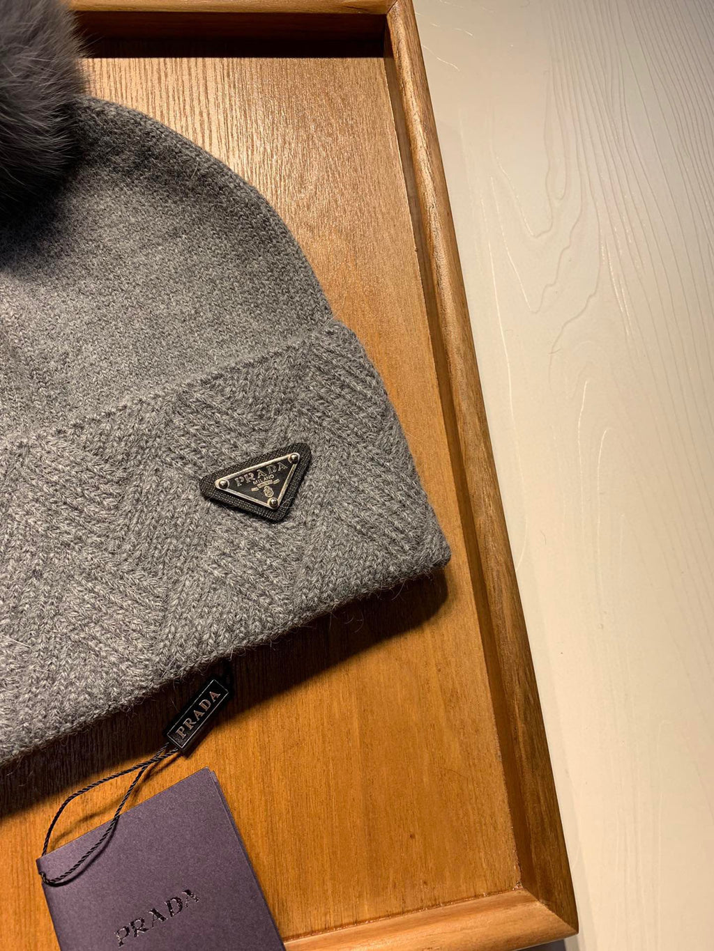 PRADA BEANIE HAT IN DOVE GRAY WOOL AND RABBIT FUR 361434