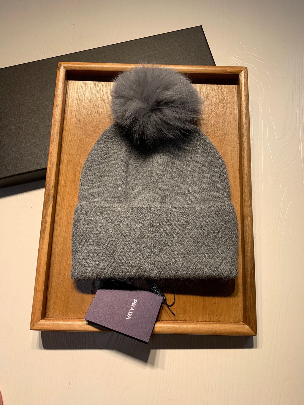 PRADA BEANIE HAT IN DOVE GRAY WOOL AND RABBIT FUR 361434