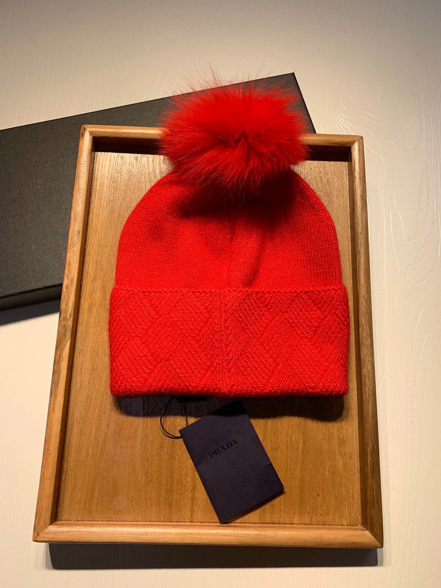 PRADA BEANIE HAT IN CHERRY RED WOOL AND RABBIT FUR 361436
