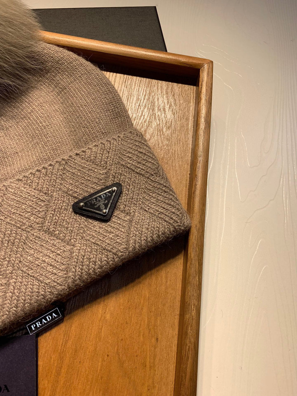 PRADA BEANIE HAT IN CAMEL BROWN WOOL AND RABBIT FUR 361437