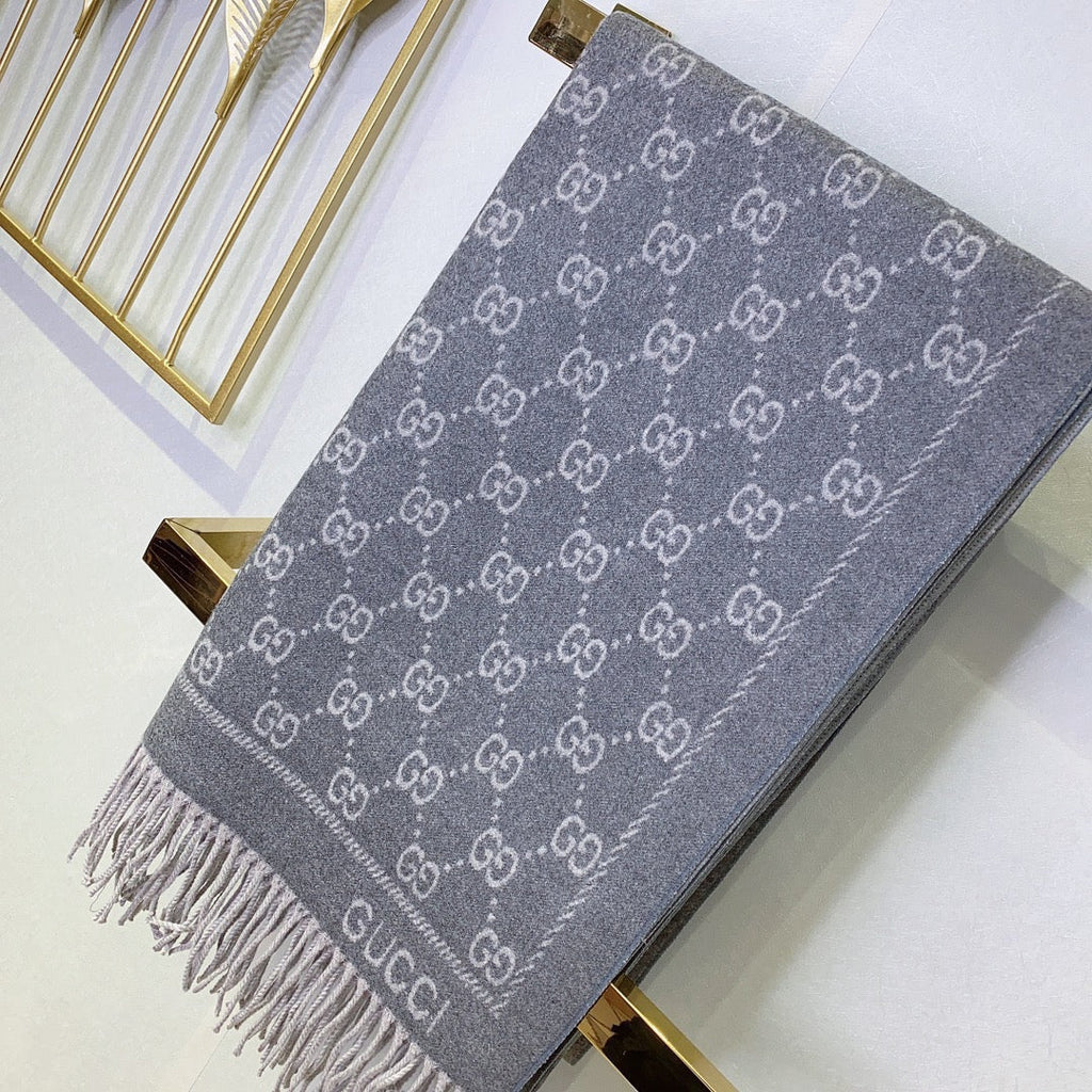 GUCCI JACQUARD PATTERN KNIT SCARF 180 CM IN COOL GRAY WOOL 402421
