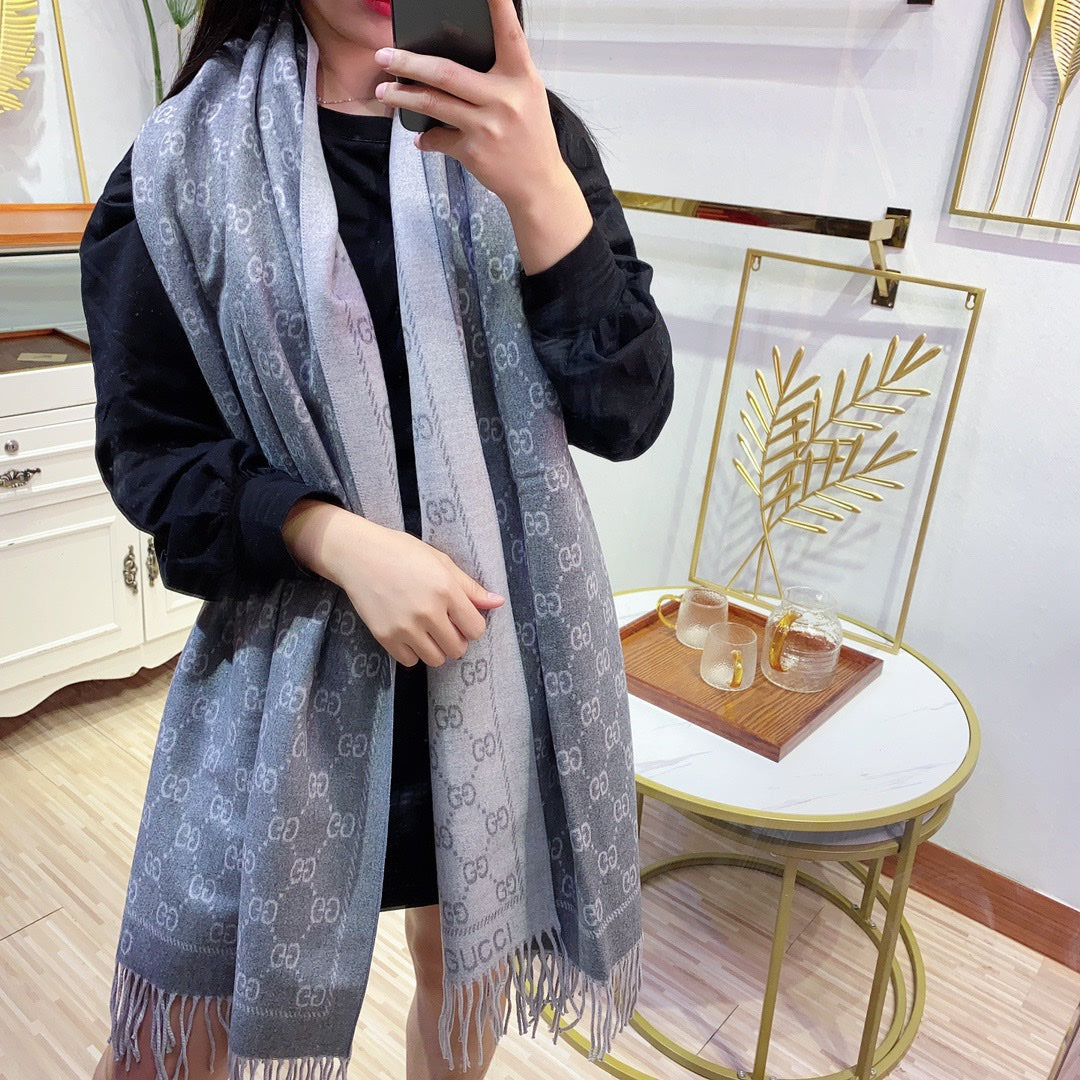 GUCCI JACQUARD PATTERN KNIT SCARF 180 CM IN COOL GRAY WOOL 402421