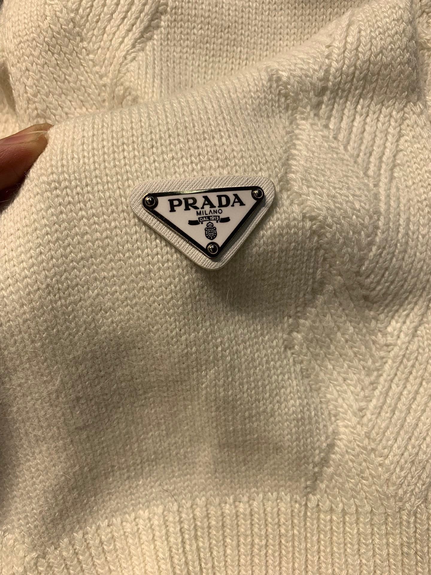 PRADA SET SCARF AND HAT IN WHITE WOOL AND RABBIT FUR 416368