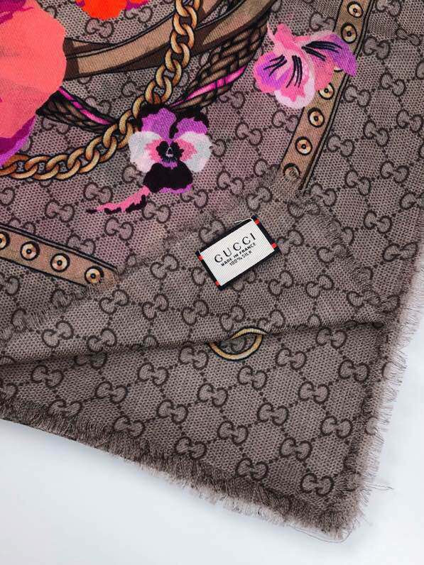 GUCCI 25S SCARF 140 IN CASHMERE 740373