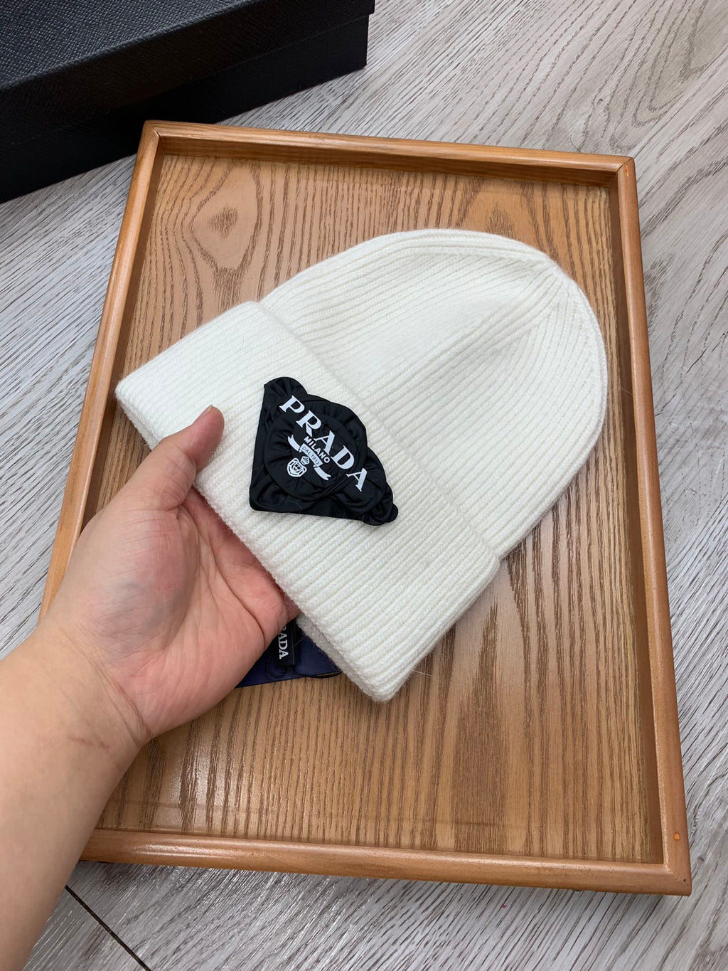 PRADA BEANIE HAT IN WHITE WOOL 431356