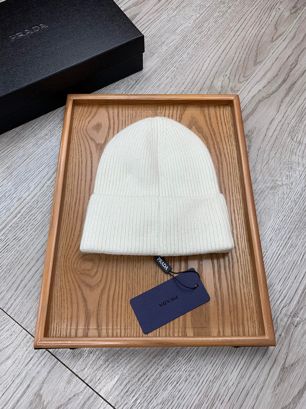 PRADA BEANIE HAT IN WHITE WOOL 431356