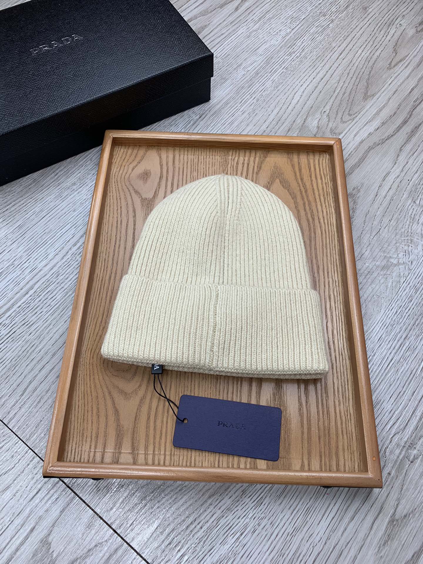 PRADA BEANIE HAT IN BISQUE BEIGE WOOL 431355