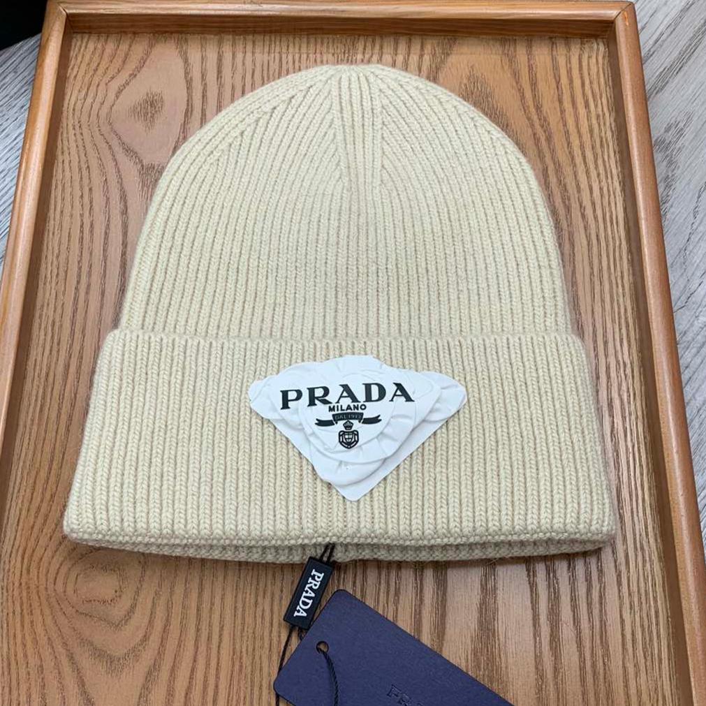 PRADA BEANIE HAT IN BISQUE BEIGE WOOL 431355