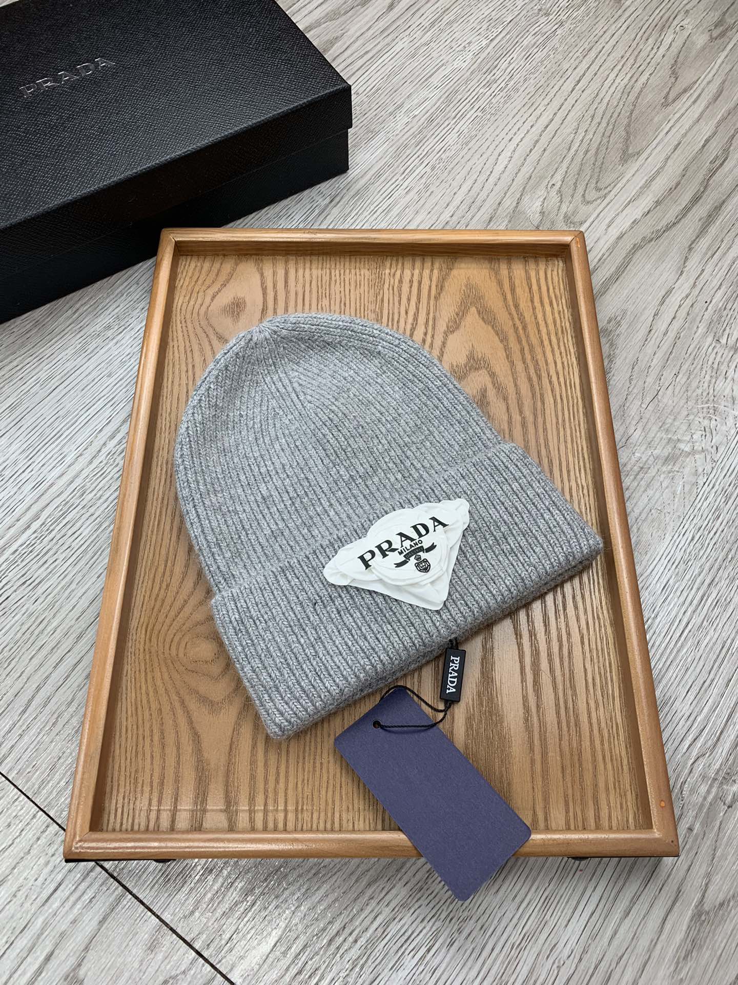 PRADA BEANIE HAT IN PALE GRAY WOOL 431360