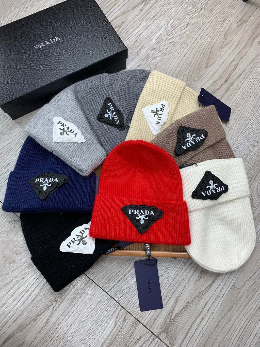 PRADA BEANIE HAT IN RHINO GRAY WOOL 431361