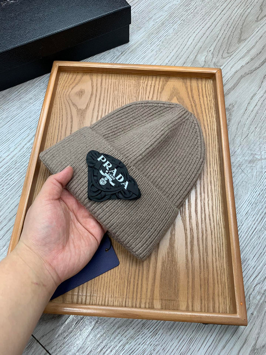 PRADA BEANIE HAT IN MEDIUM BROWN WOOL 431354