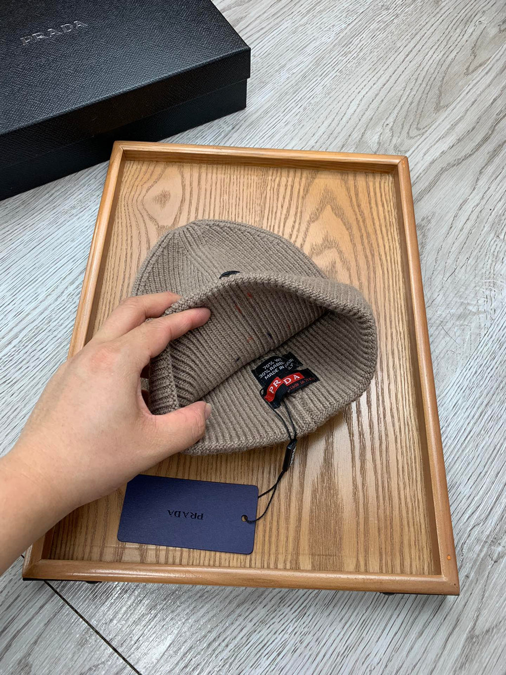 PRADA BEANIE HAT IN MEDIUM BROWN WOOL 431354