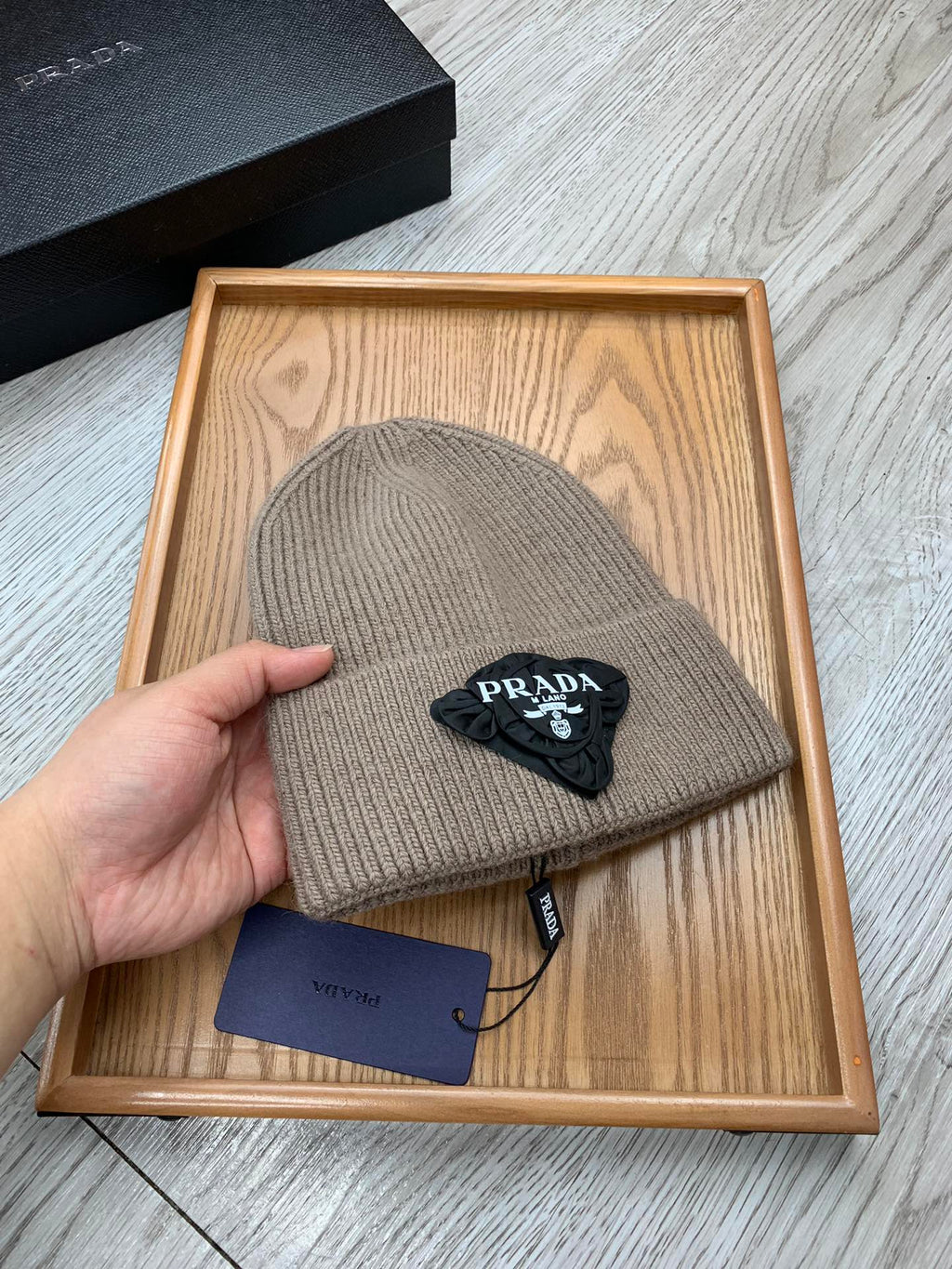 PRADA BEANIE HAT IN MEDIUM BROWN WOOL 431354