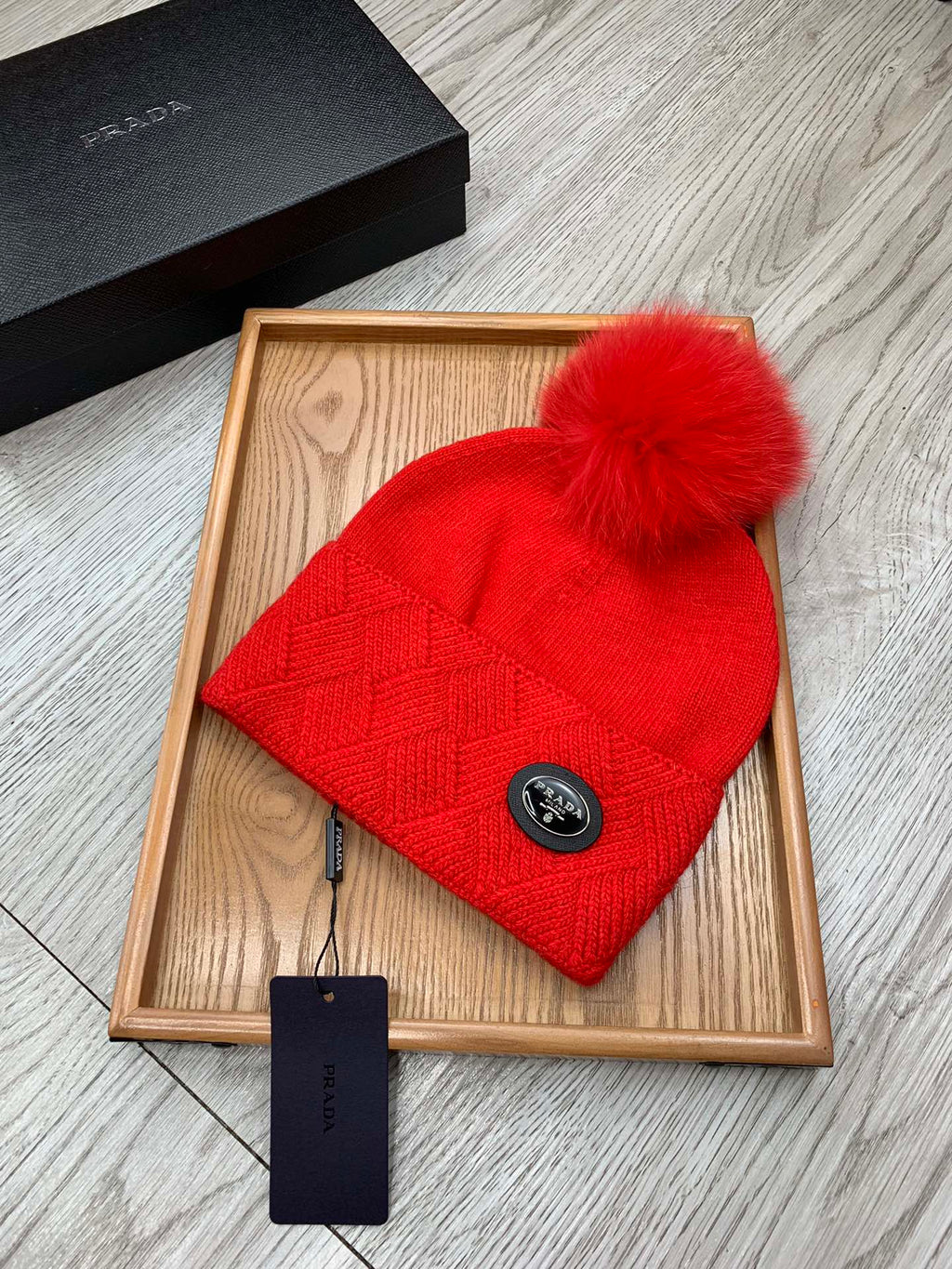 PRADA BEANIE HAT IN CHERRY RED WOOL AND RABBIT FUR 346718
