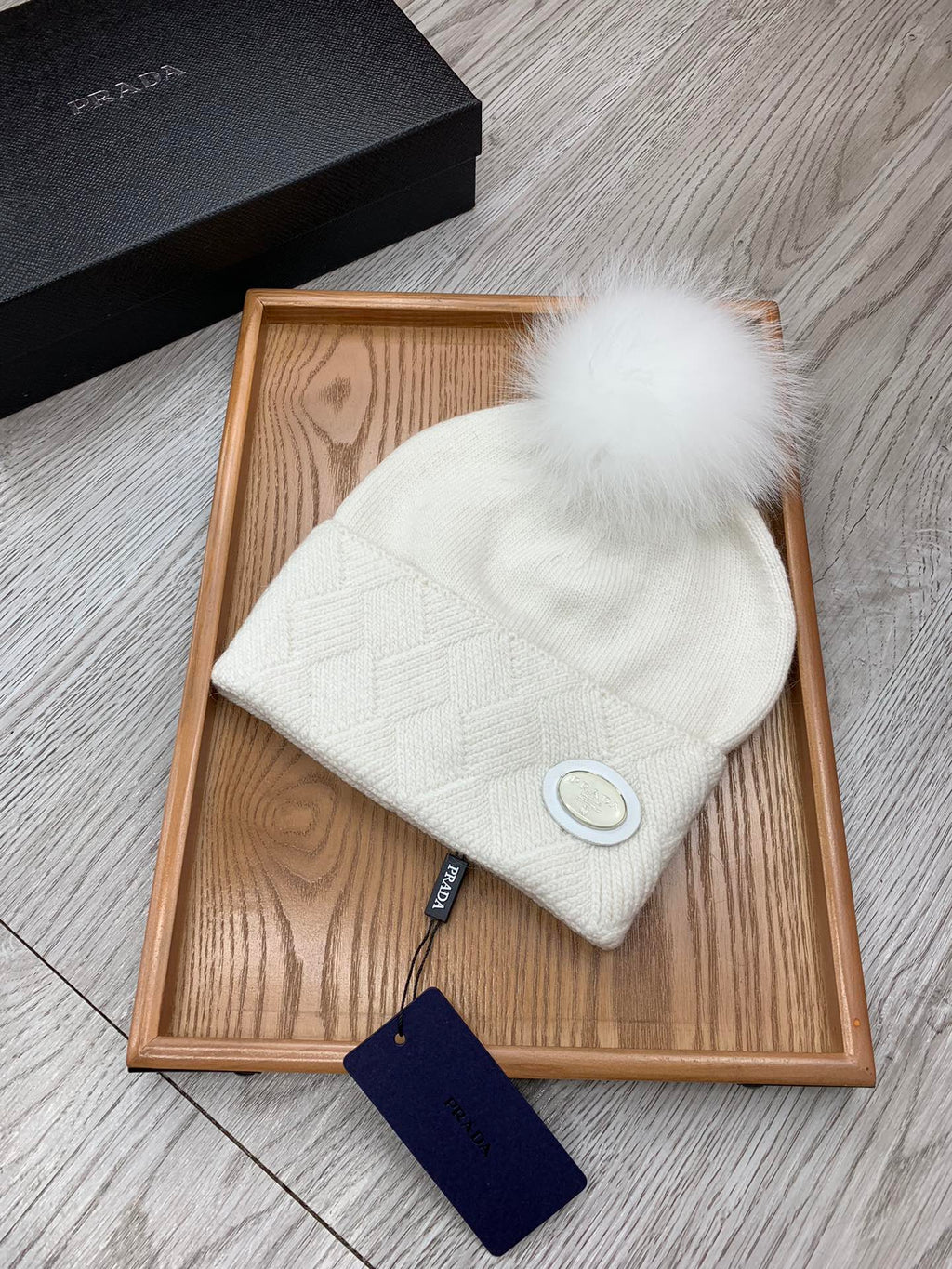 PRADA BEANIE HAT IN WHITE WOOL AND RABBIT FUR 346716
