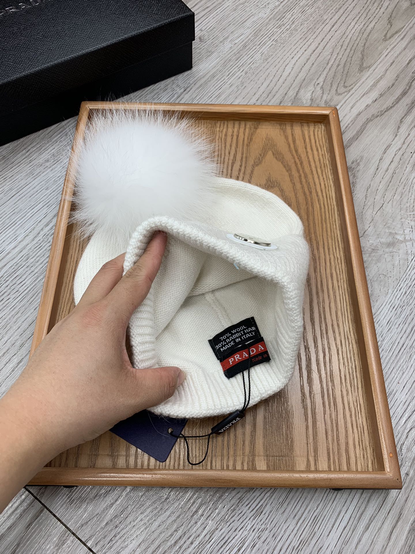 PRADA BEANIE HAT IN WHITE WOOL AND RABBIT FUR 346716