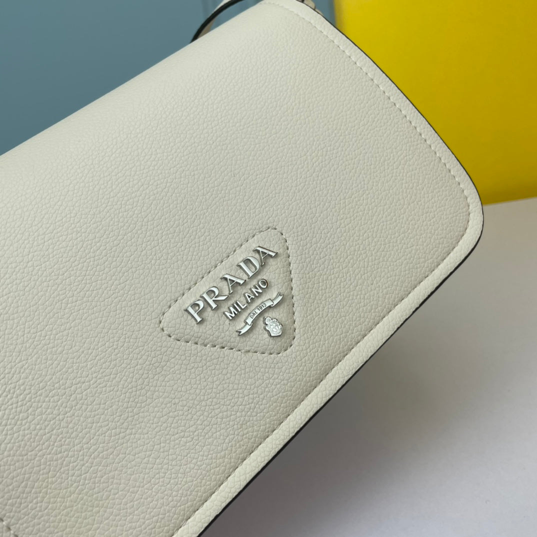 PRADA 24 BAG WITH STRAP IN WHITE CALFSKIN