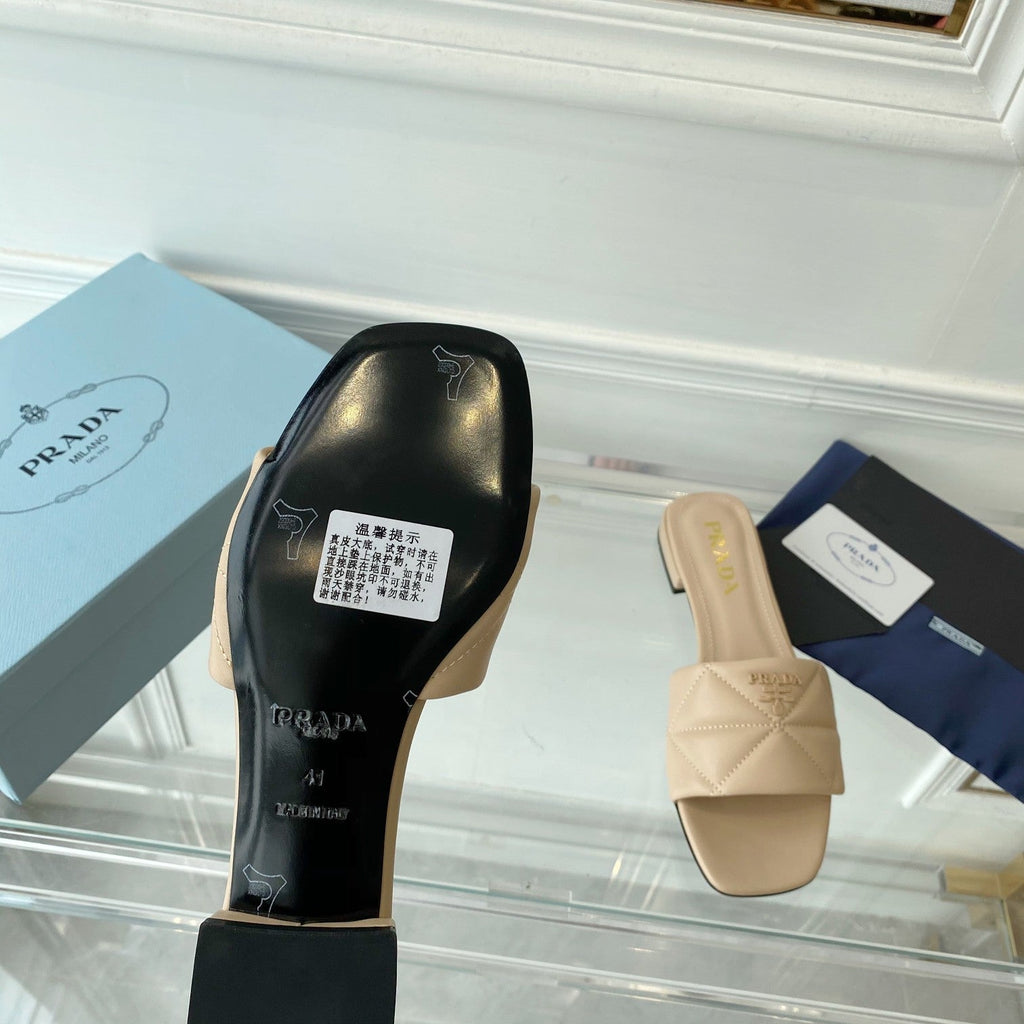 PRADA Pra Slide 25 Quilted Beige leather