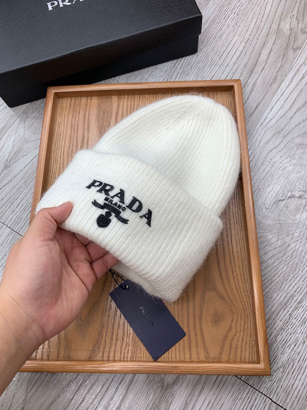 PRADA BEANIE HAT IN WHITE WOOL 108748