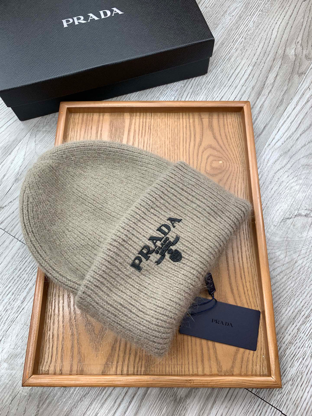 PRADA BEANIE HAT IN KHAKI BROWN WOOL 108747
