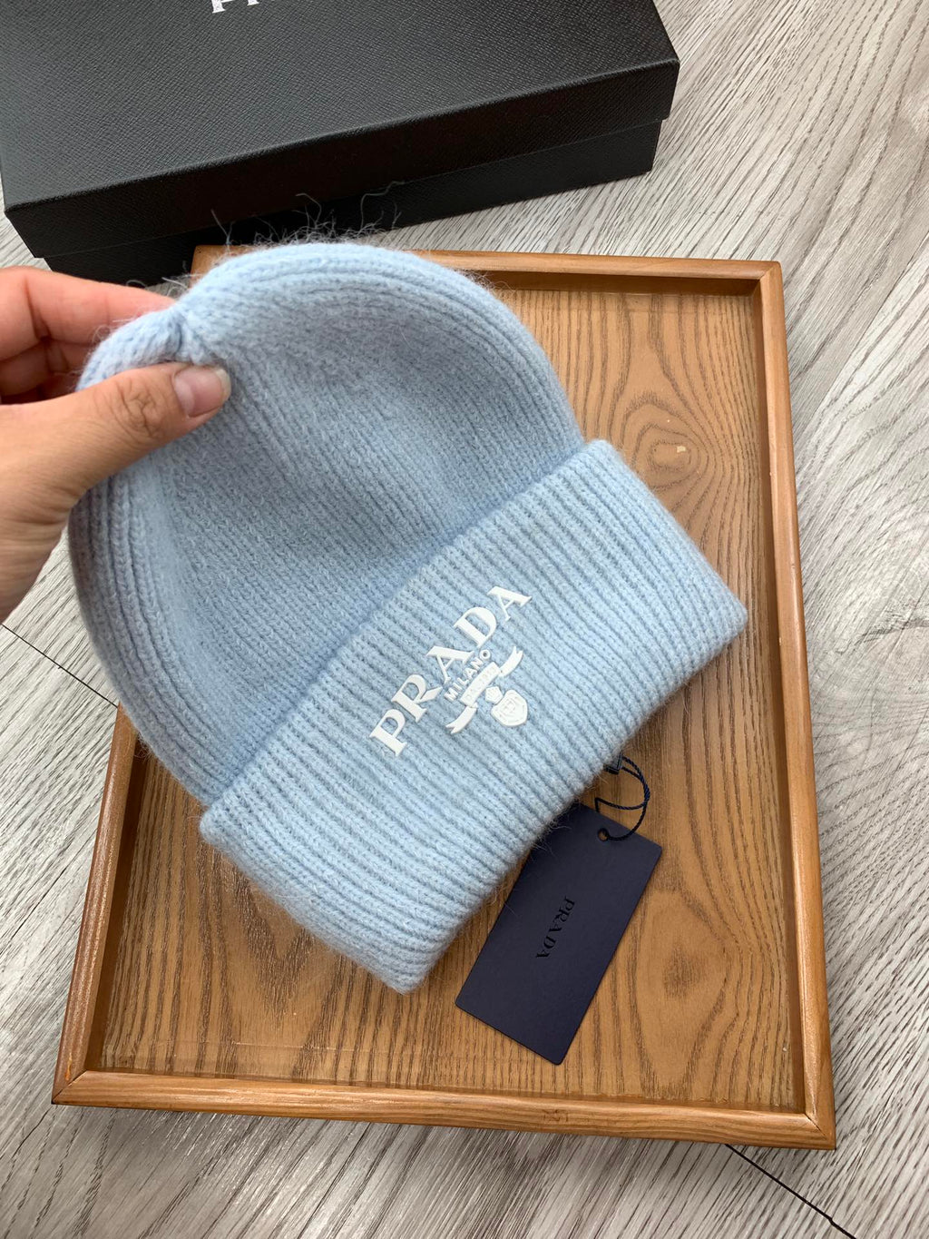 PRADA BEANIE HAT IN LIGHT BLUE WOOL 108744