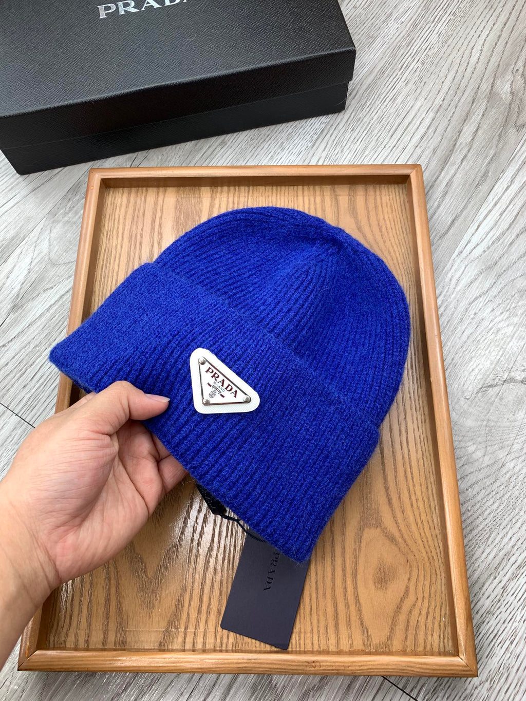 PRADA BEANIIE HAT IN AZURE BLUE WOOL 335033