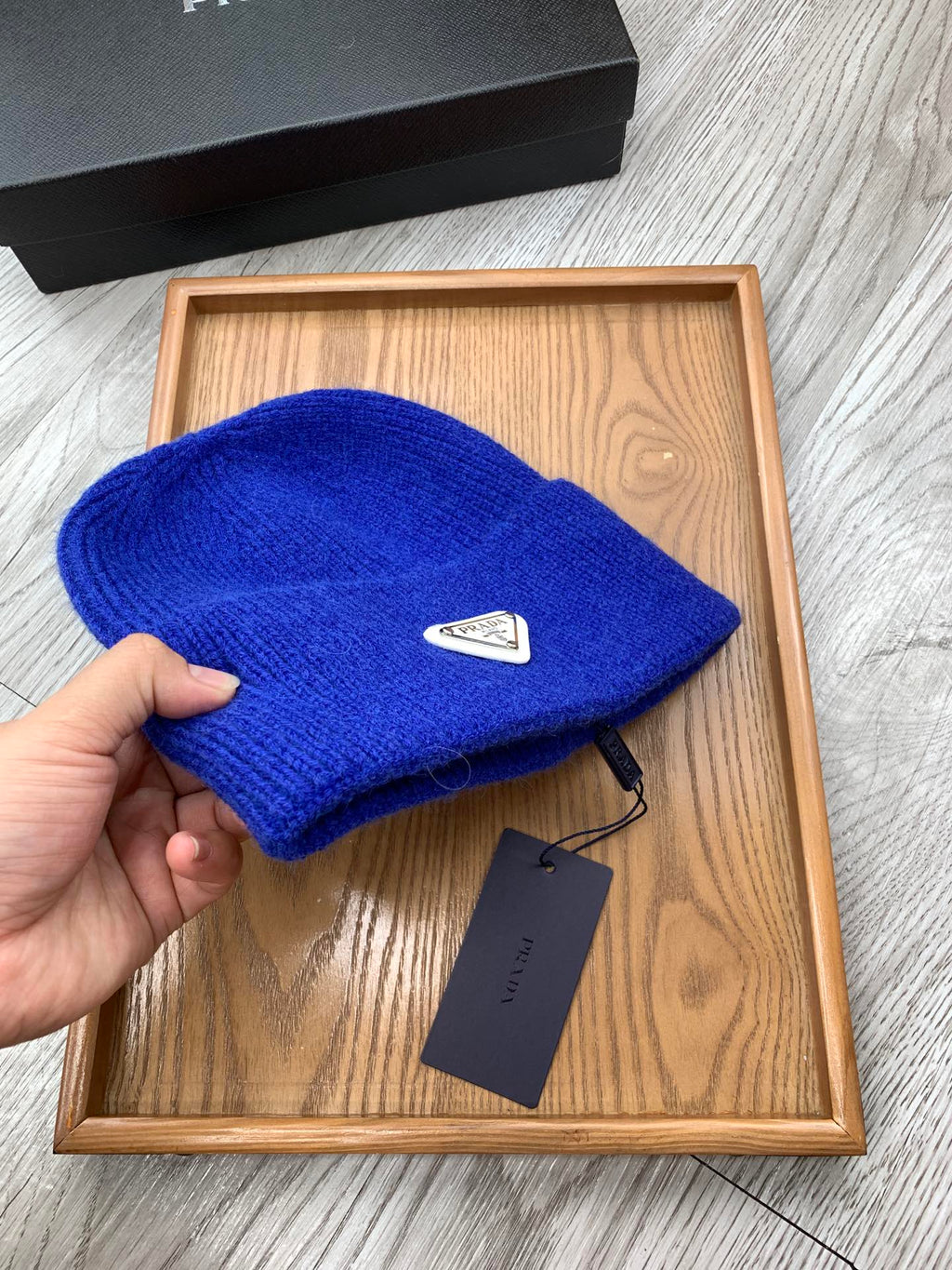 PRADA BEANIIE HAT IN AZURE BLUE WOOL 335033