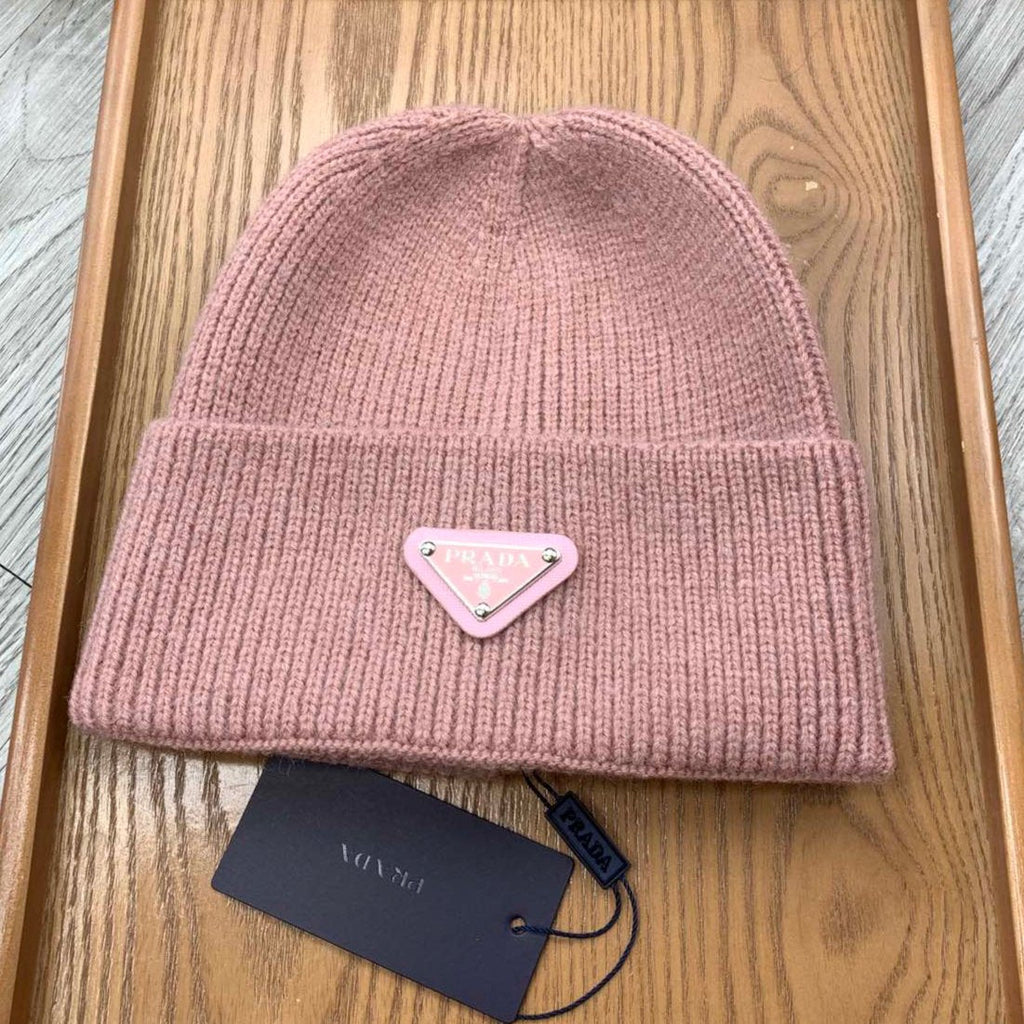 PRADA BEANIIE HAT IN CREPE PINK WOOL 335034