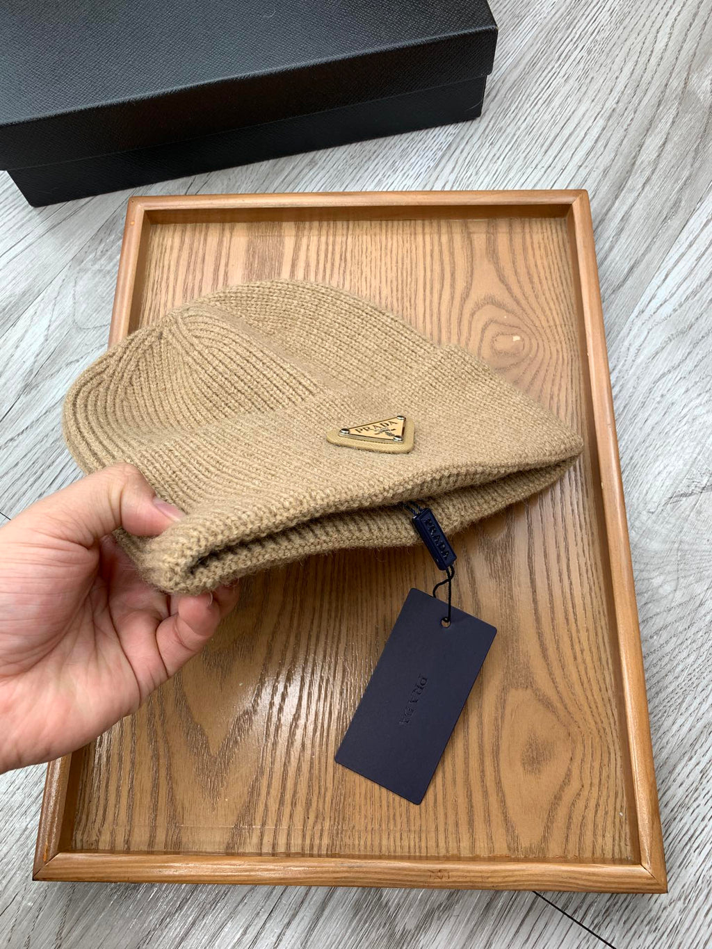 PRADA BEANIIE HAT IN CAMEL BROWN WOOL 335038