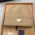 PRADA BEANIIE HAT IN CAMEL BROWN WOOL 335038