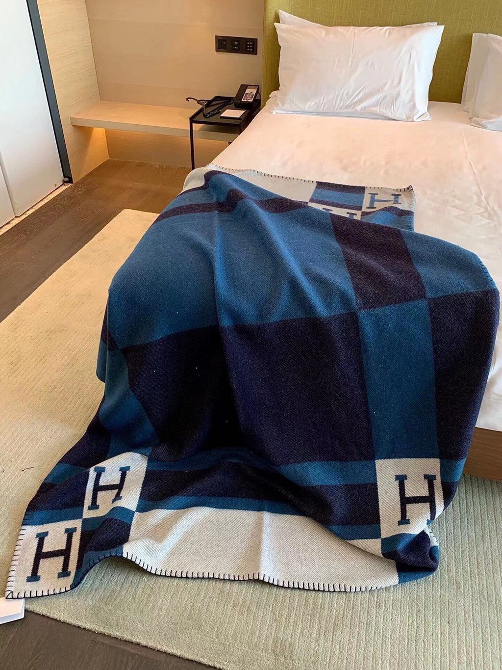 HERMES BLANKET 170 CM IN COLORFUL WOOL AND CASERE 689475