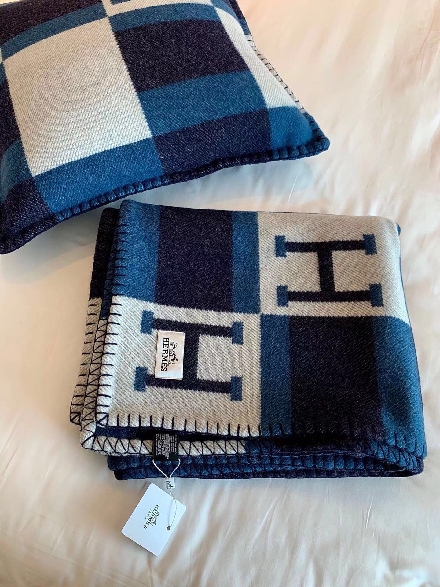 HERMES BLANKET 170 CM IN COLORFUL WOOL AND CASERE 689475