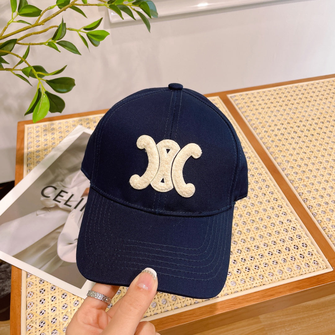 CELINE BASEBALL CAP MODEL 652273 IN DEEP NAVY FABRIC