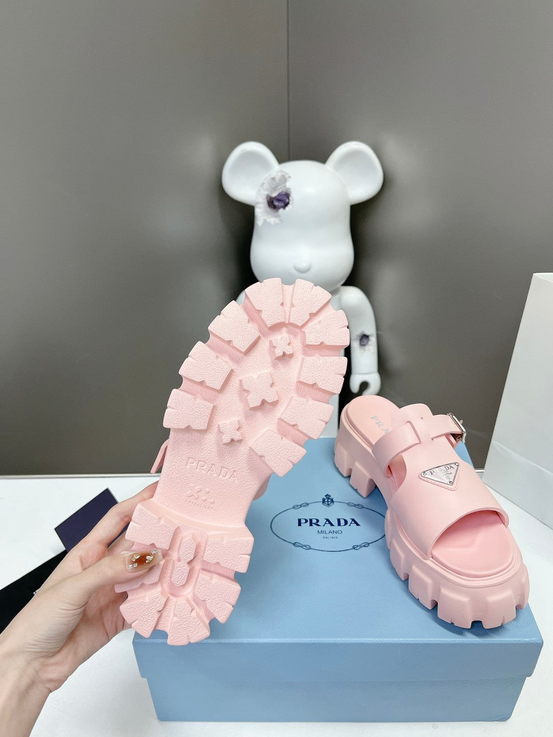 PRADA MONOLITH SLIPPER SANLS IN LIGHT PINK RUBBER