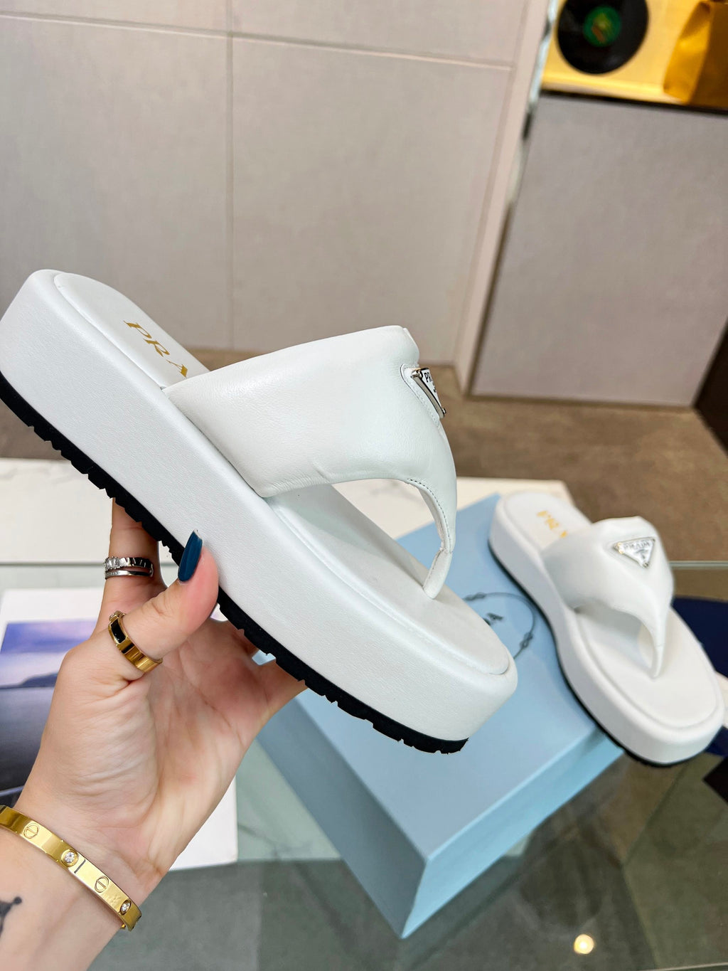PRADA SOFT PADDED NAPPA THONG WEDGE SANLS WHITE LAMBSKIN