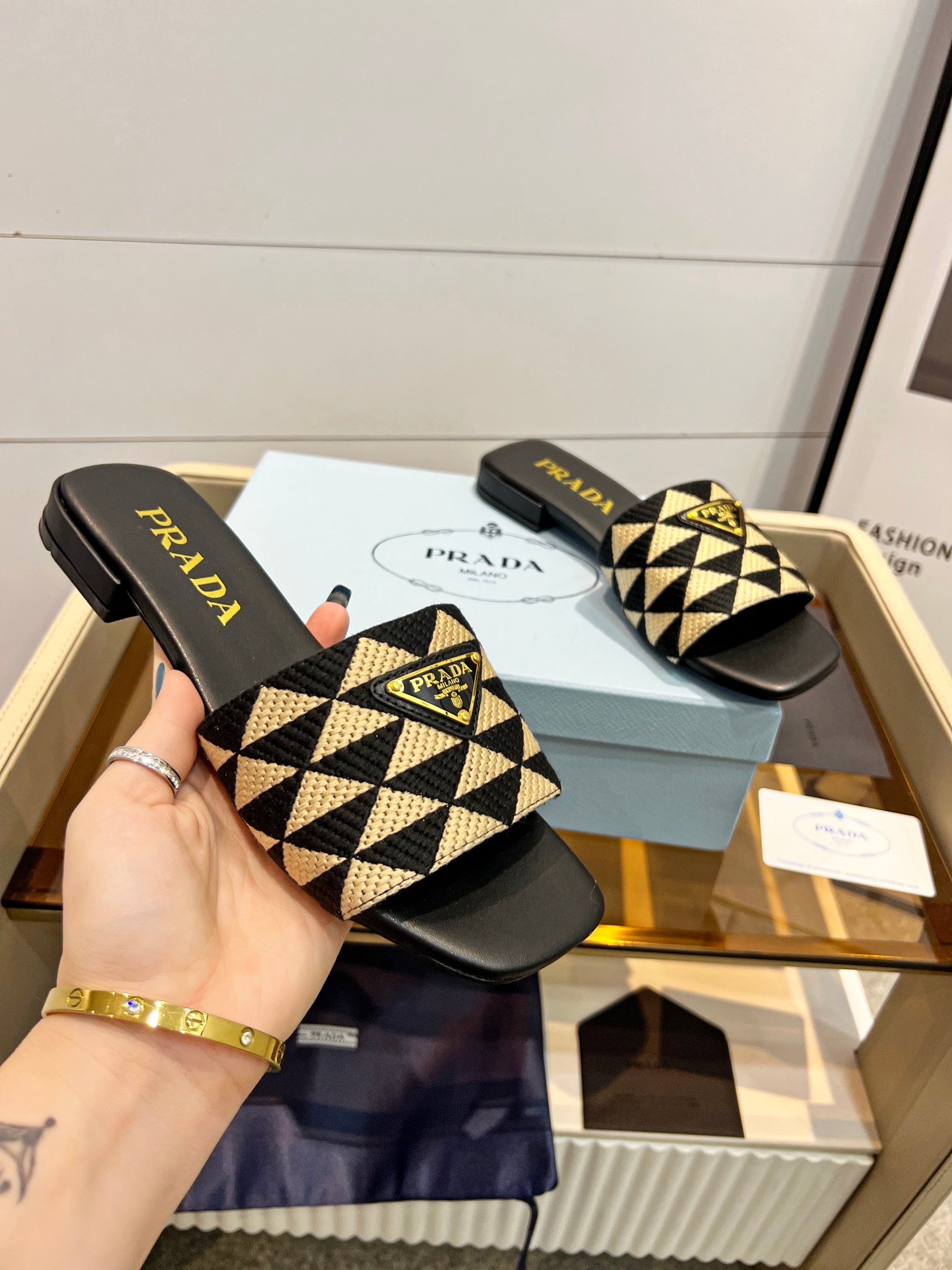 PRADA EMBROIDERED SLIDES FLAT BLACK AND BEIGE FABRIC