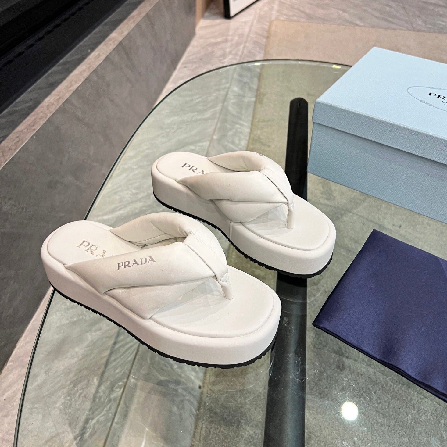 PRADA THONG FLATFORM SANLS WHITE LAMBSKIN