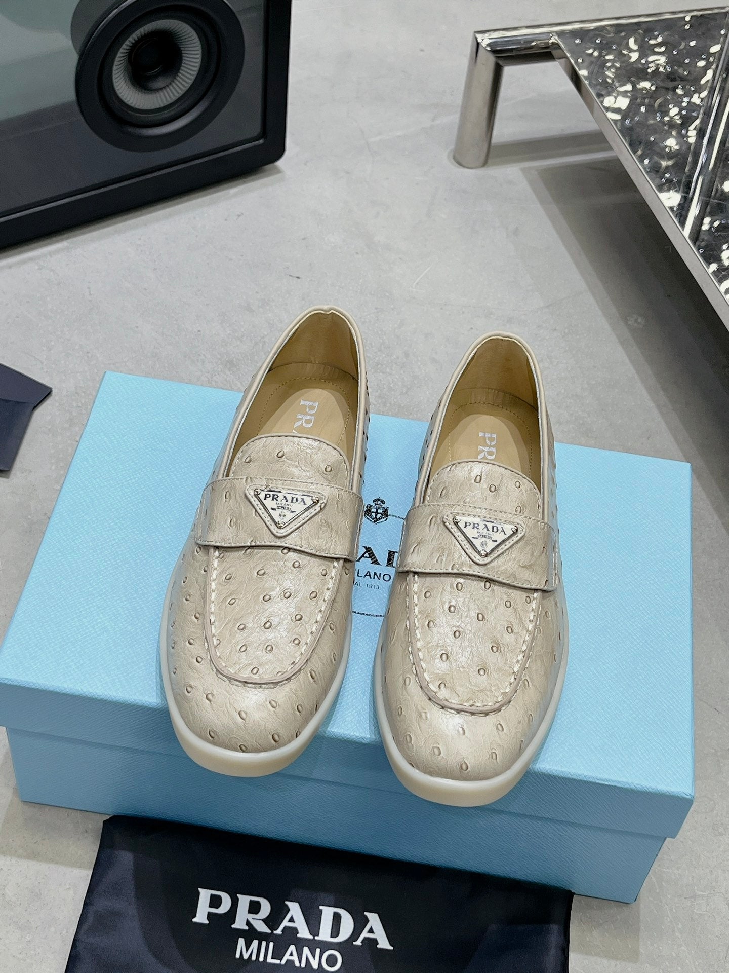 PRADA OSTRICH PATTERN LOAFERS CREAMY WHITE CALFSKIN
