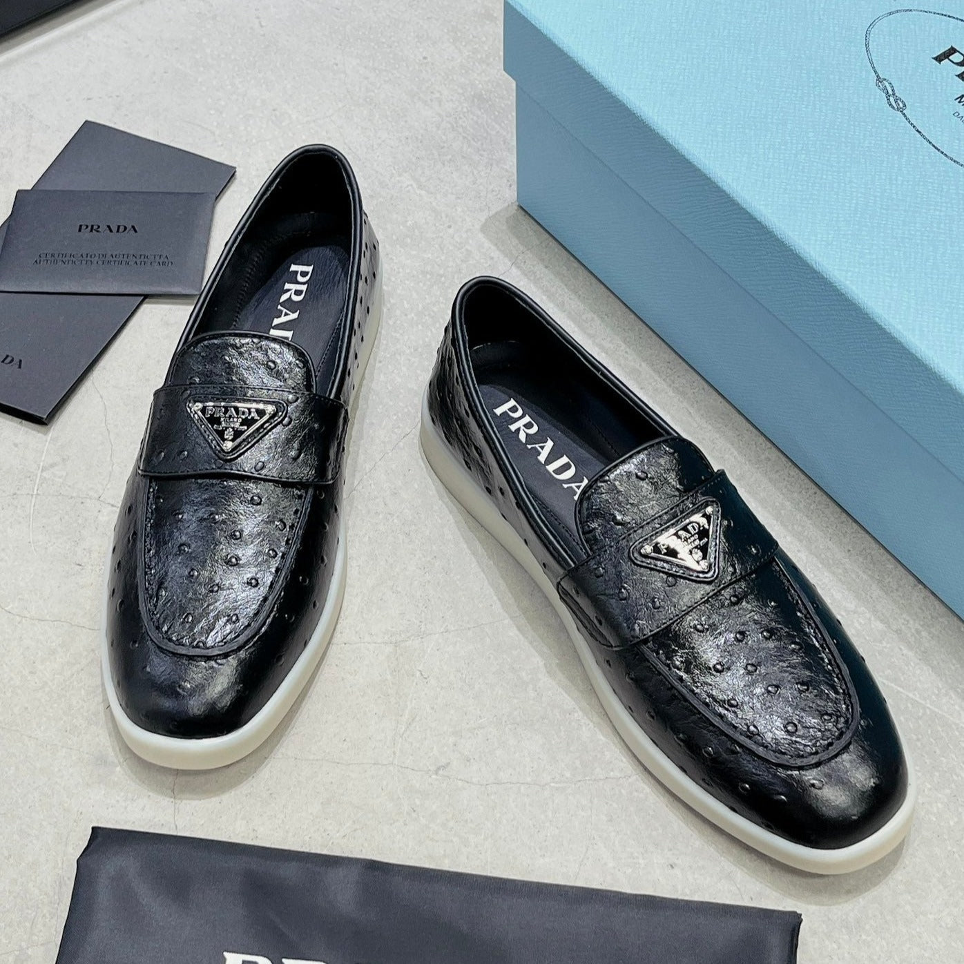 PRADA OSTRICH PATTERN LOAFERS BLACK CALFSKIN