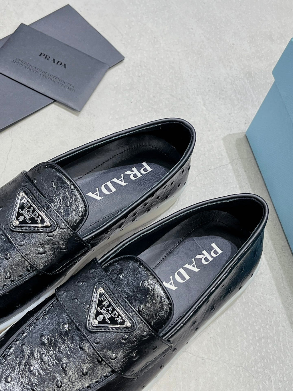 PRADA OSTRICH PATTERN LOAFERS BLACK CALFSKIN