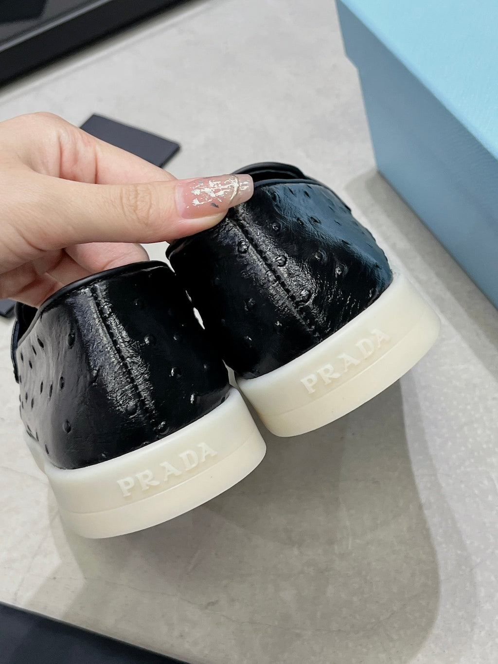 PRADA OSTRICH PATTERN LOAFERS BLACK CALFSKIN