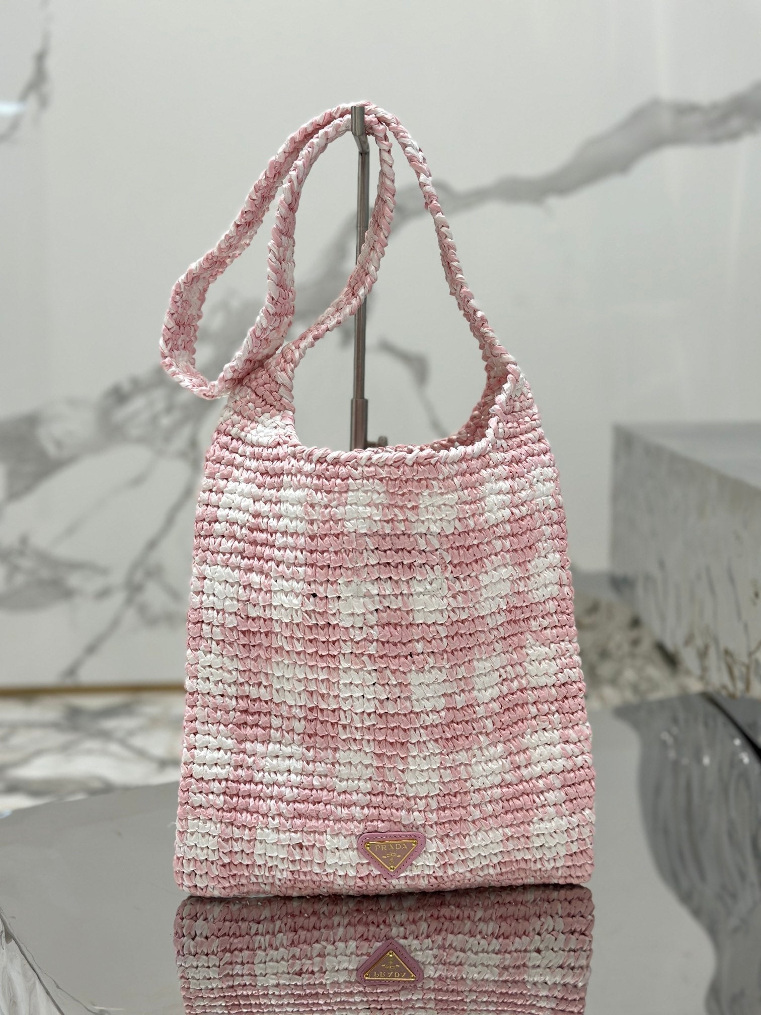 PRADA SMALL TOTE BAG 29 IN PINK MIX WHITE AND BLACK WOVEN RAFFIA