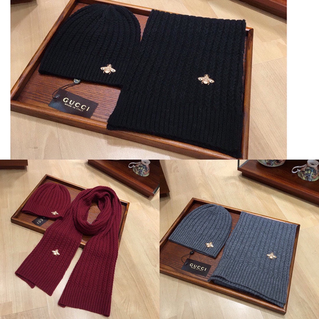 GUCCI SET SCARF AND HAT IN JAM RED WOOL 945022